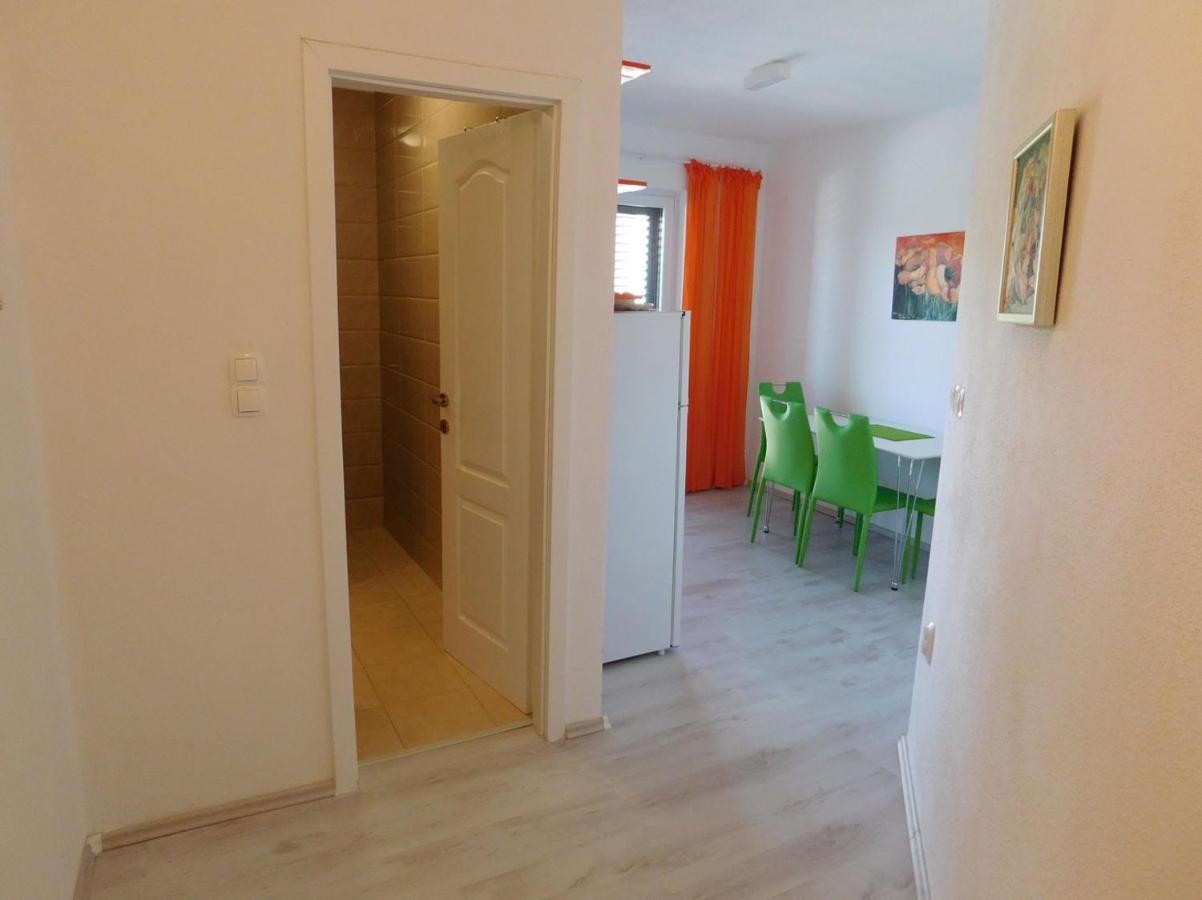 Villa Renata - Apartment Zeleni Повляна Экстерьер фото